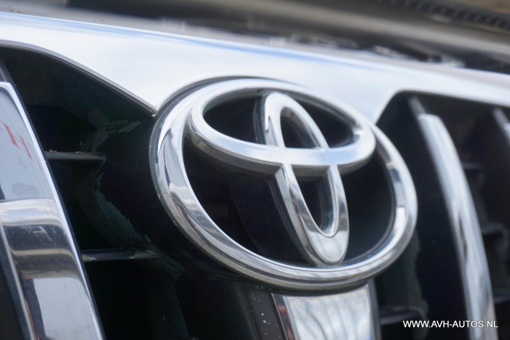 Toyota Land Cruiser 4.0 v6 vvt-i lx automaat