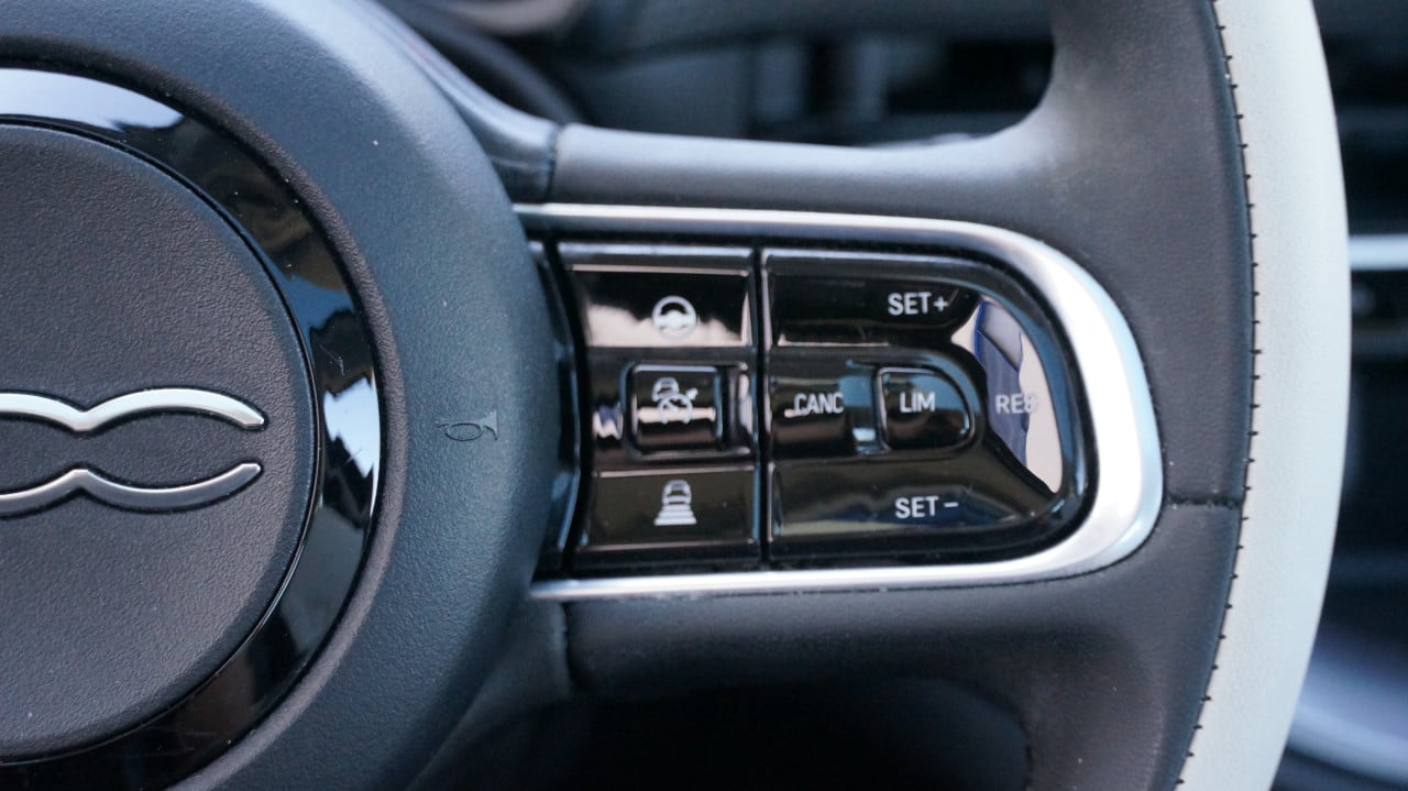 Fiat 500 La Prima 42 kWh Leder Pano Camera 94.9% SOH