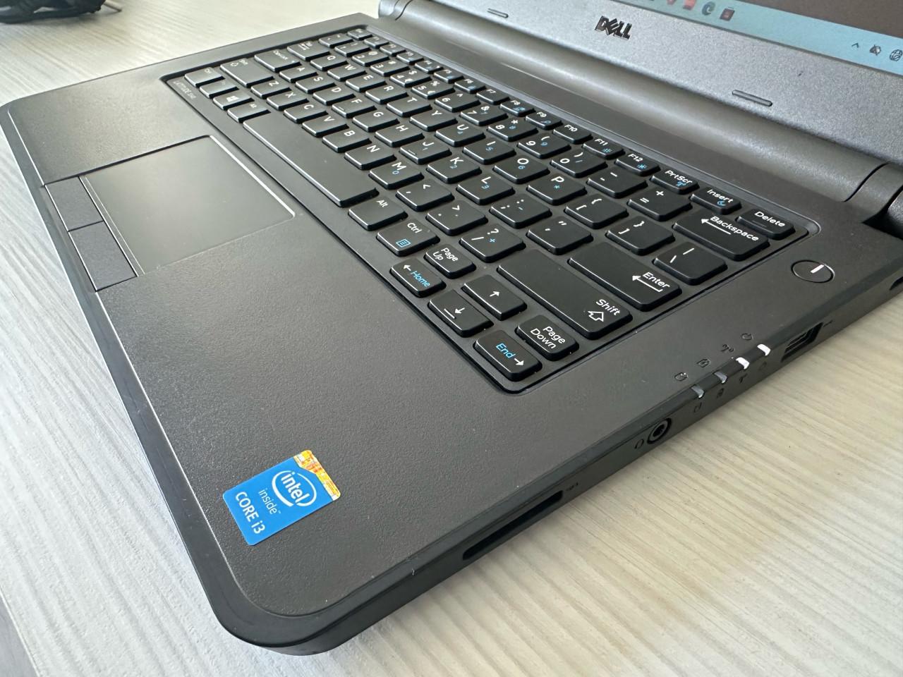 Dell Latitude 13 3340/Intel Core i3/8GB ram/Windows11/