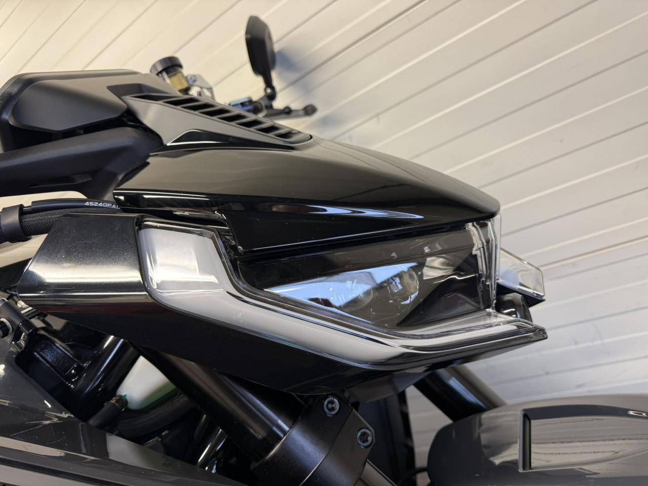 QJMotor SRK 921 | 127 pk | Naked | Op voorraad