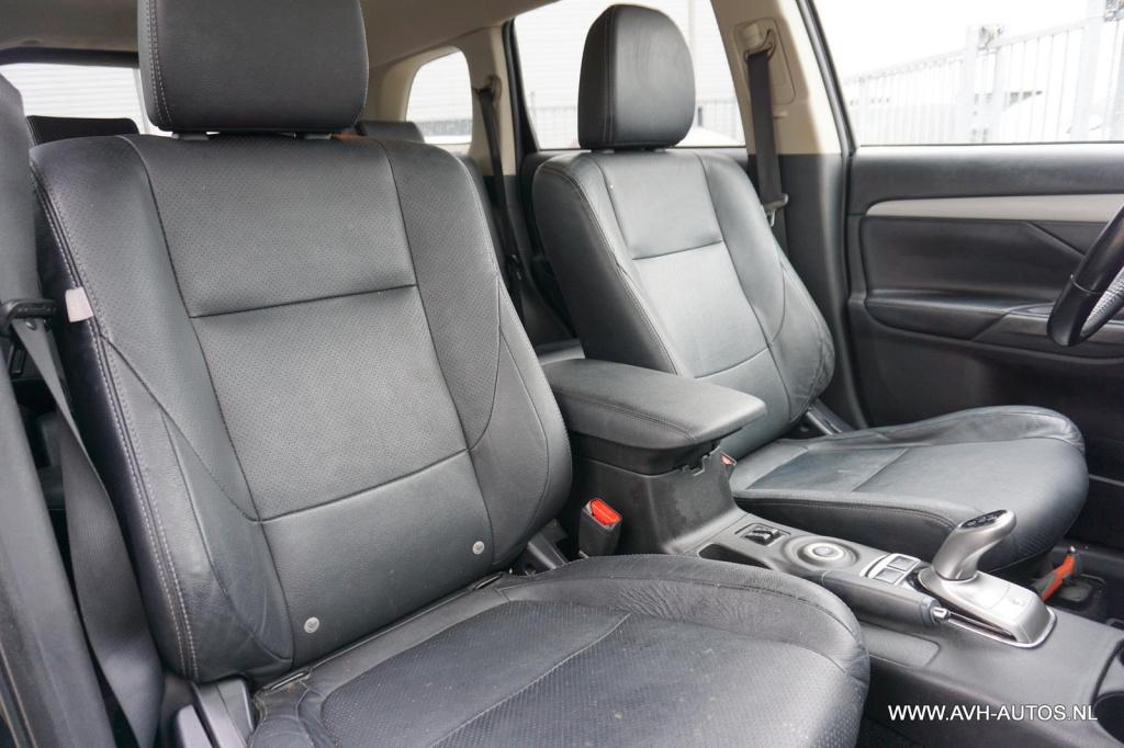 Mitsubishi Outlander 2.0 phev instyle