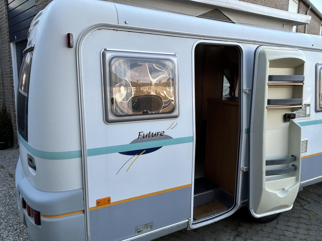 Eriba Future 480Z