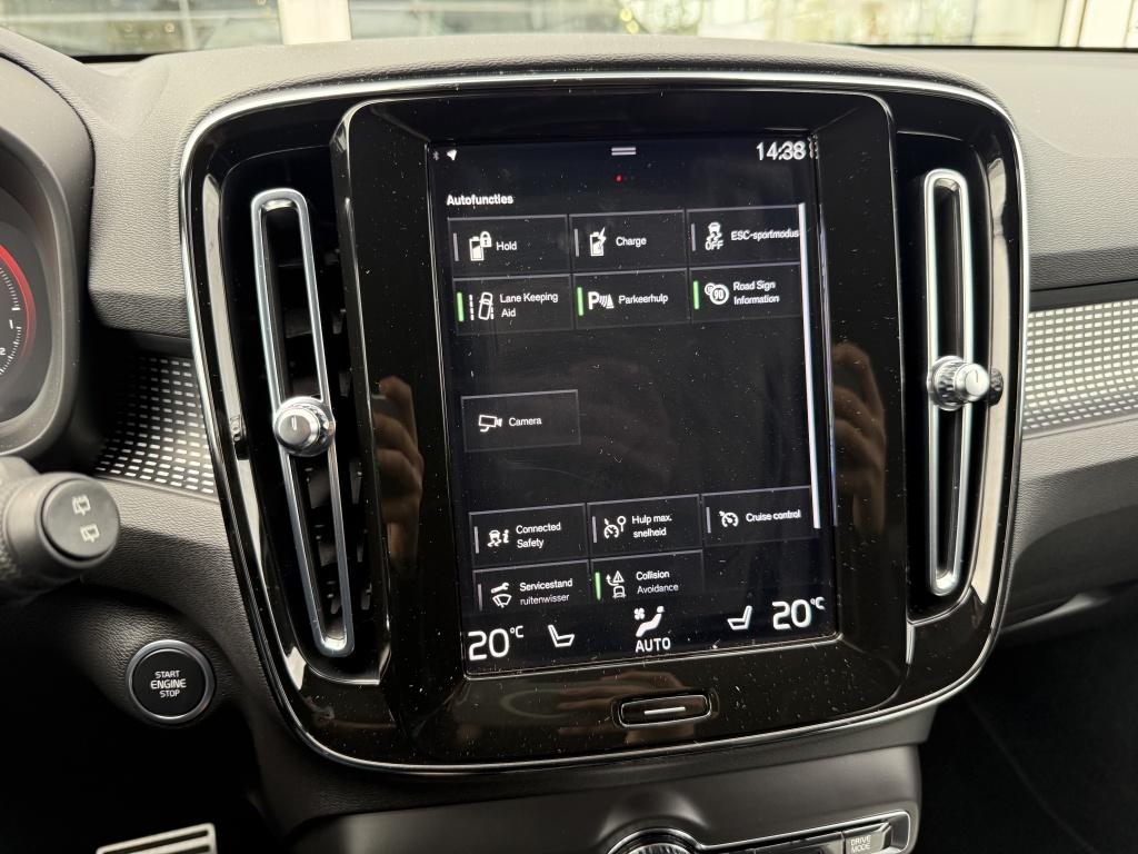 Volvo XC40 t5 262pk recharge r-design| panodak| adap.cruise| trekhaak| came