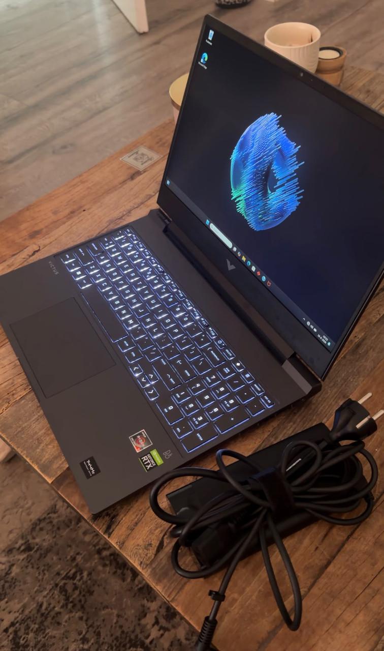 Gaming Laptop Victus -RTX 3050 Ti -16GB - SSD 512GB - Ryzen 5600H