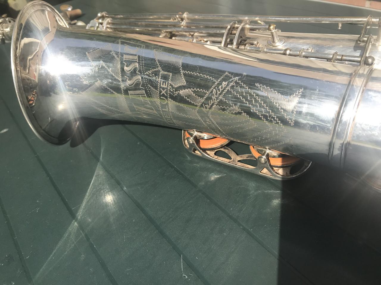 Tenor saxofoon Amati super classic