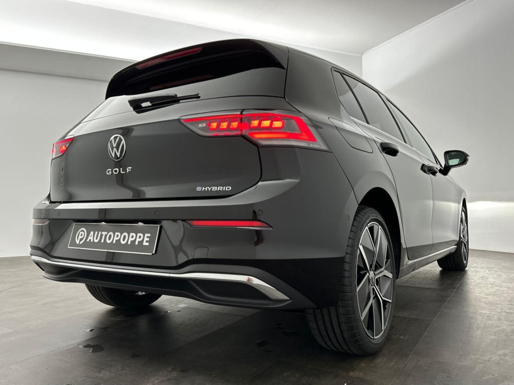 Volkswagen Golf style edition 1.5 ehybrid 150 kw / 204 pk hatchbac