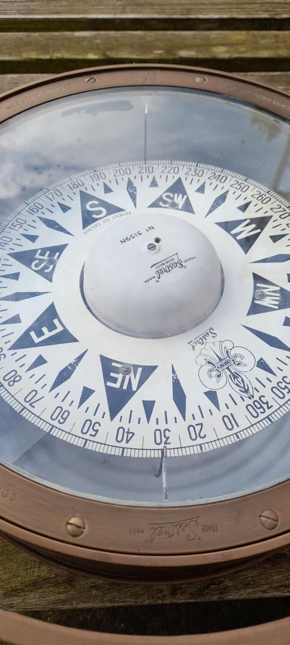 Grote scheepskompas