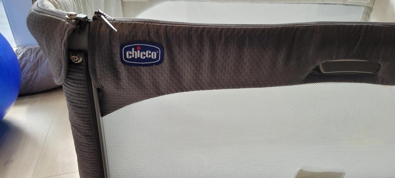 Chicco Co-sleeper next2me magic