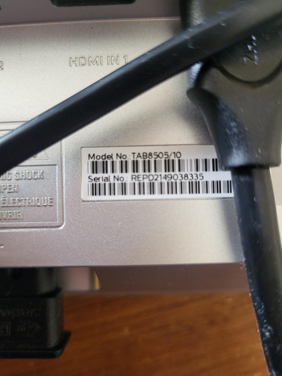 Phillips TAB8505/10 soundbar met draadloze subwoofer 2.1 kanalen.