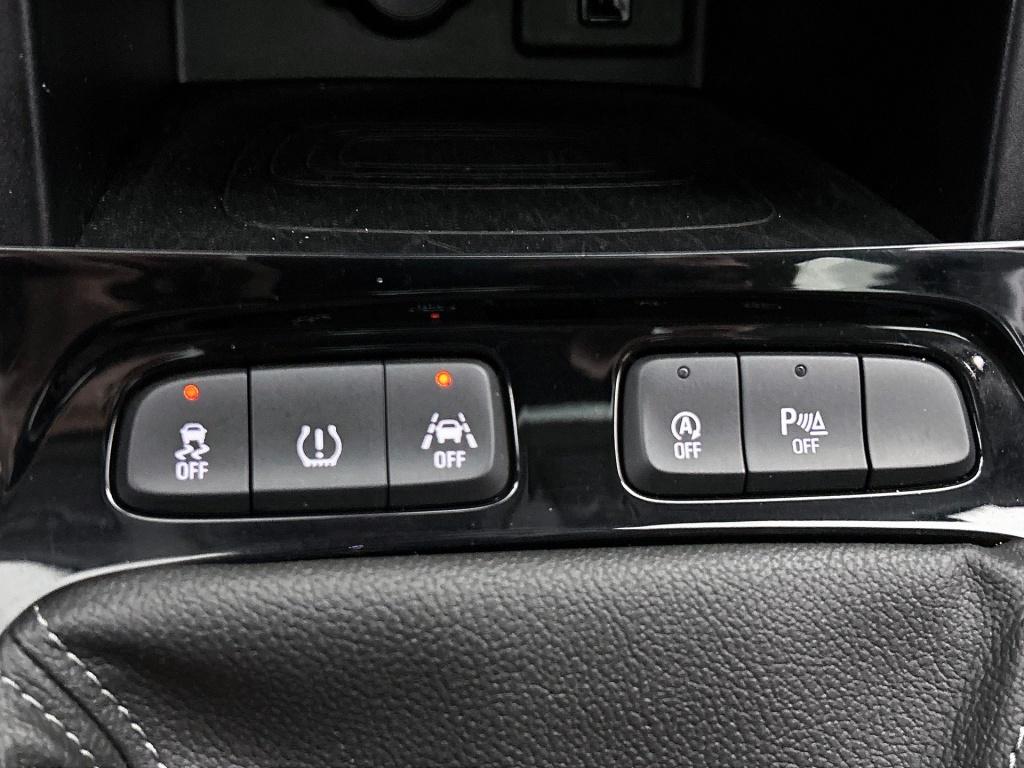 Opel Grandland X 1.2 turbo business executive| trekhaak | panoramadak |