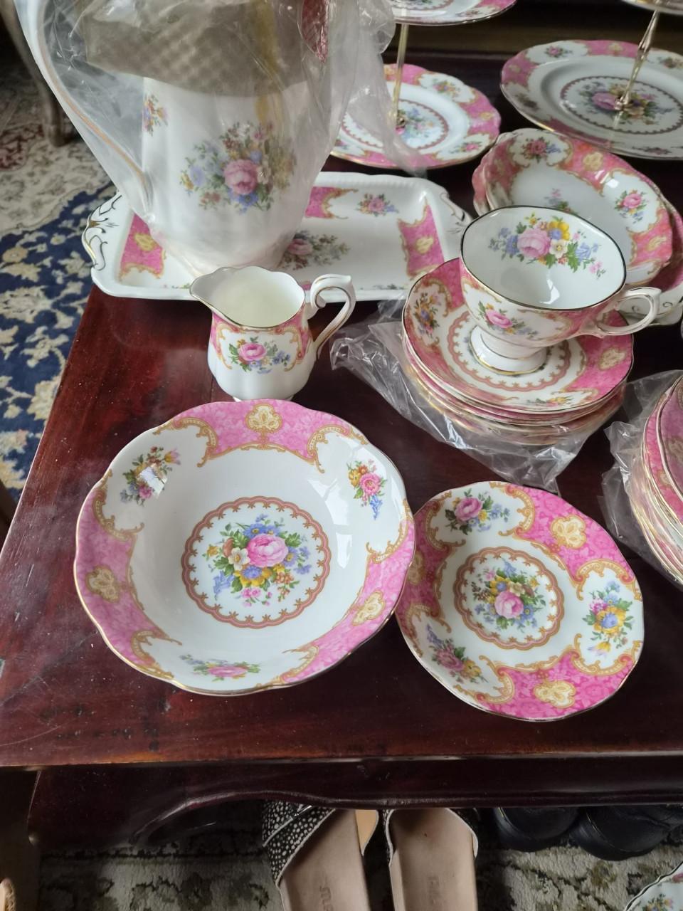Royal albert servies