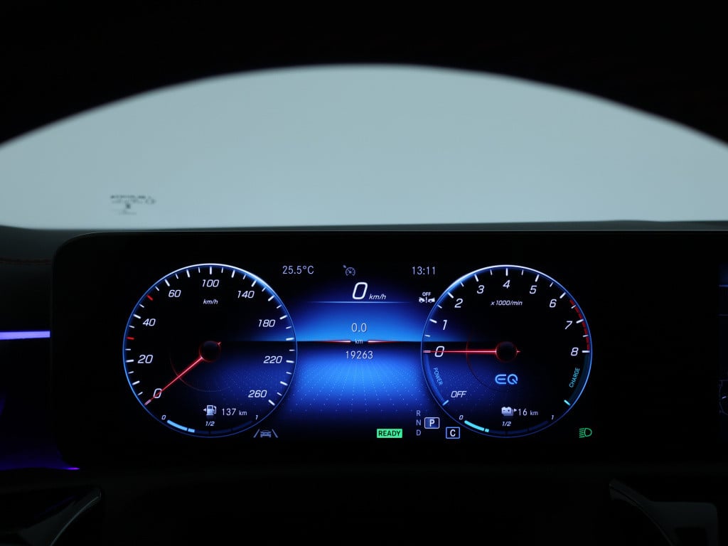 Mercedes-Benz Cla 250 e amg plug-in hybride | amg line | night pakket | pan