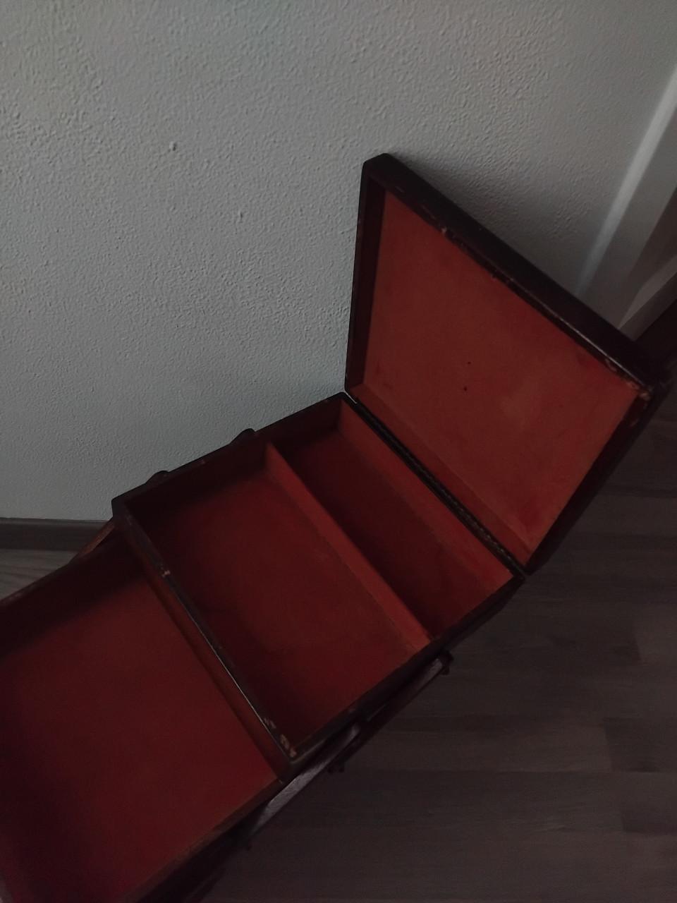 Antieke Harmonica Naaikist Hout