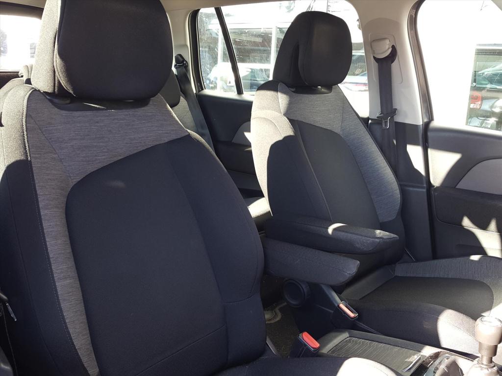 Citroen Grand C4 Picasso 130pk s&s business 7persoons navigatie | cruise & 