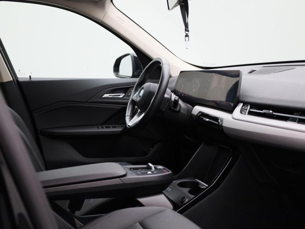 BMW X1 xdrive25e | automaat | lmv | parkeer sensoren | virtual cockpit | ca