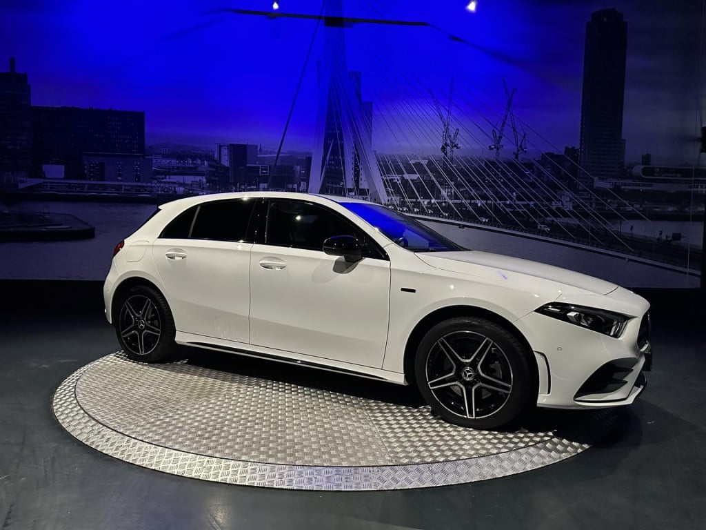 Mercedes-Benz A-Klasse 250 e premium *led*sfeerlicht*appconnect*