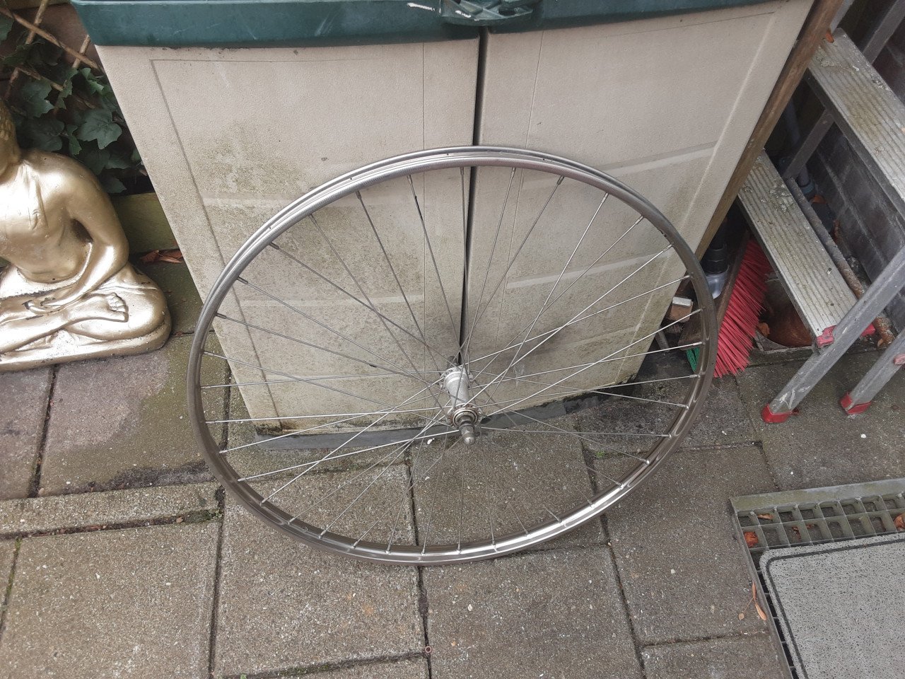 28 1/2 inch r.v.s  oma fiets voorwiel