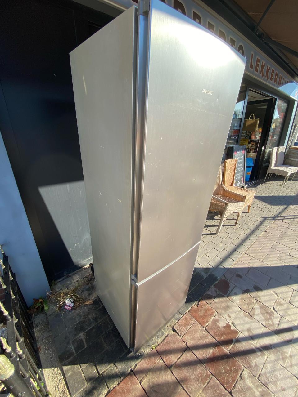 Siemens koelkast met vriezer