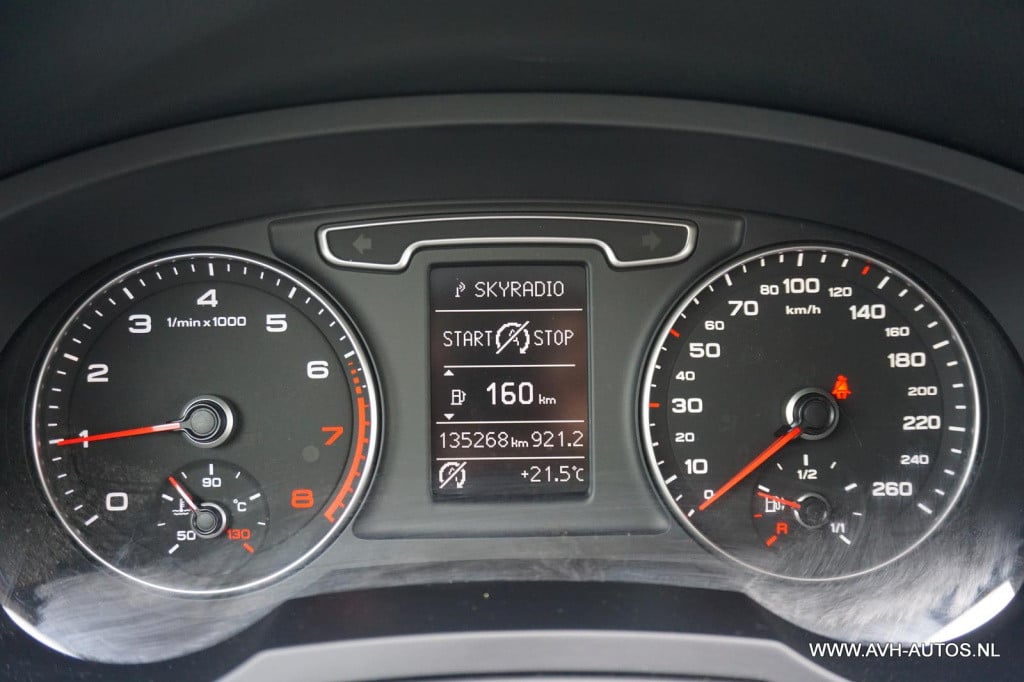 Audi Q3 1.4 tfsi pro line