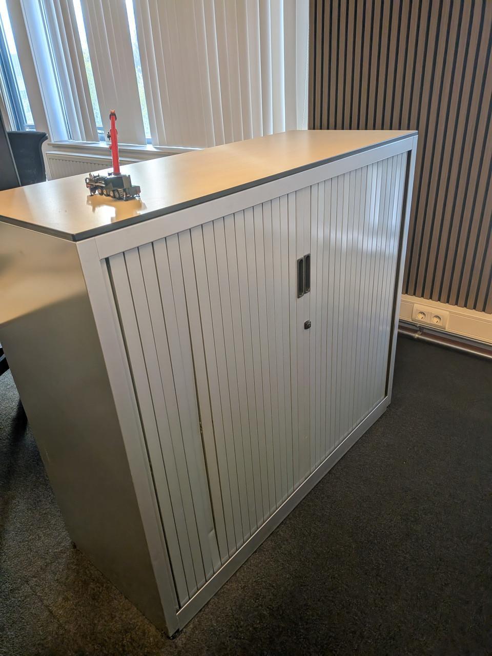 Archiefkast, kasten, werkplaatskast, roldeurkast