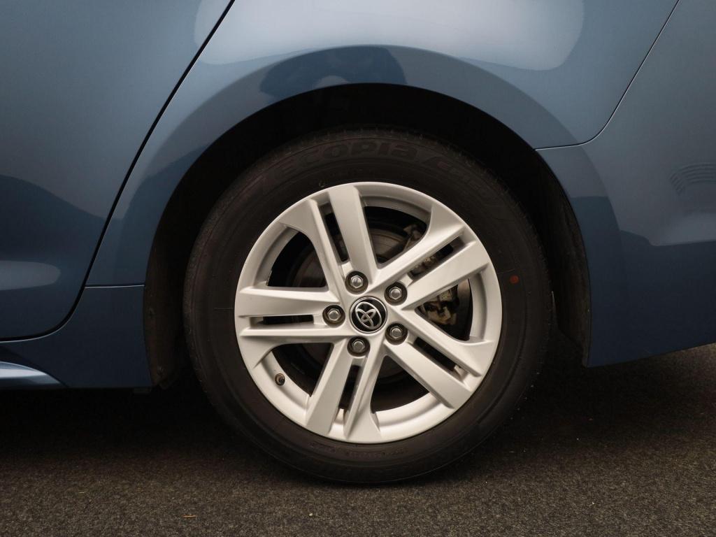 Toyota Corolla Touring Sports 1.8 hybrid business | automaat | navigatie | 