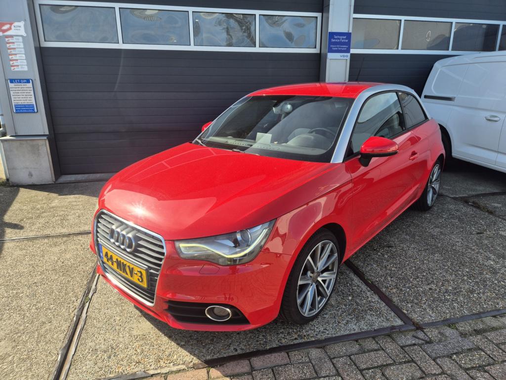 Audi A1 1.4 tfsi 119g. ambition pro line business