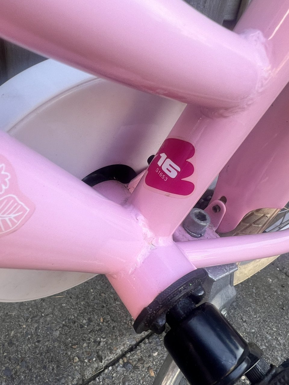 Mooi en stoere meisjesfiets [Gereserveerd]