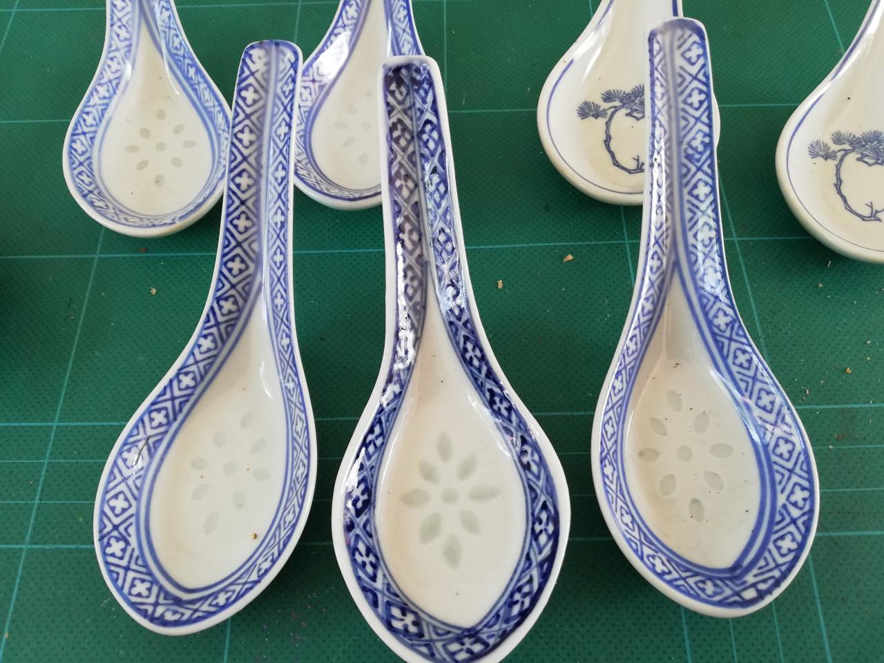 Chinese lepel soeplepel, porselein