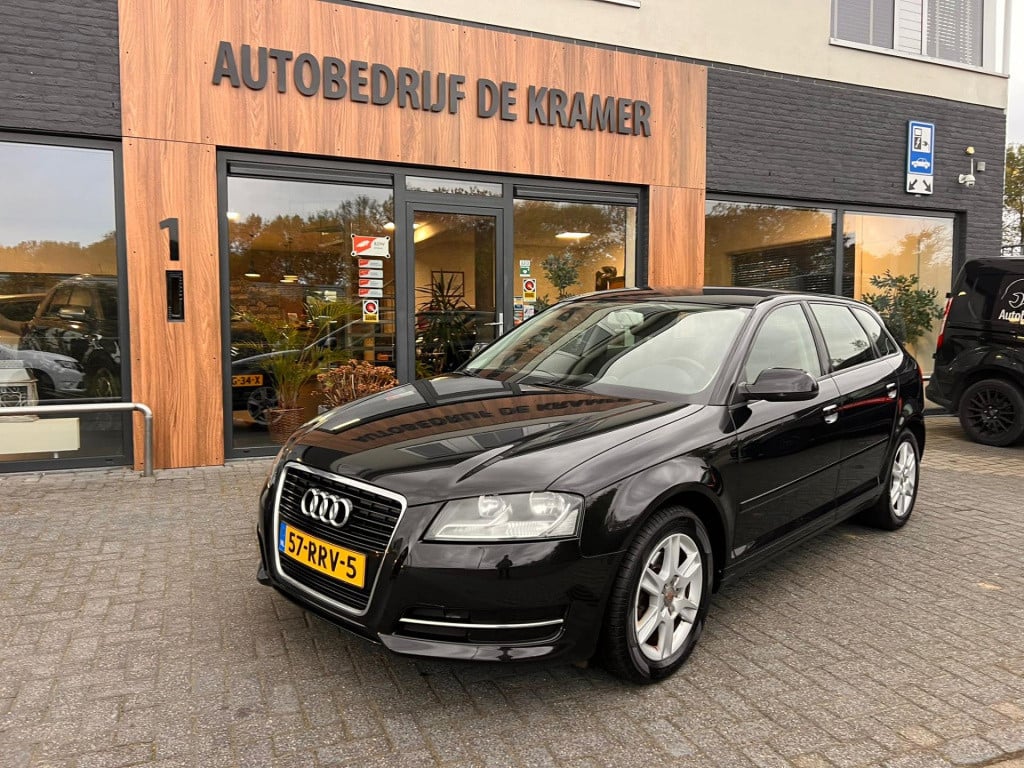 Audi A3 sportback 1.4 tfsi attraction pro line