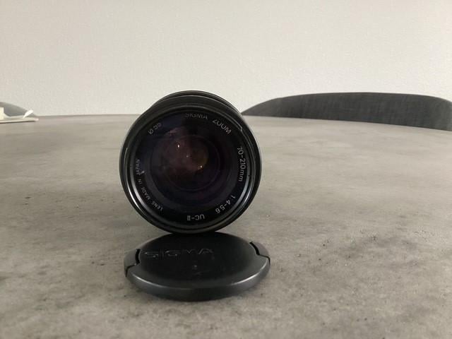 Sigma Zoom UC-II 70-210mm lens