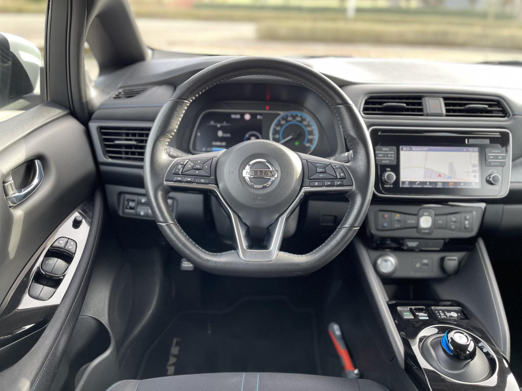 Nissan Leaf acenta 40 kwh | navigatie | camera | adapt. cruise control | ap