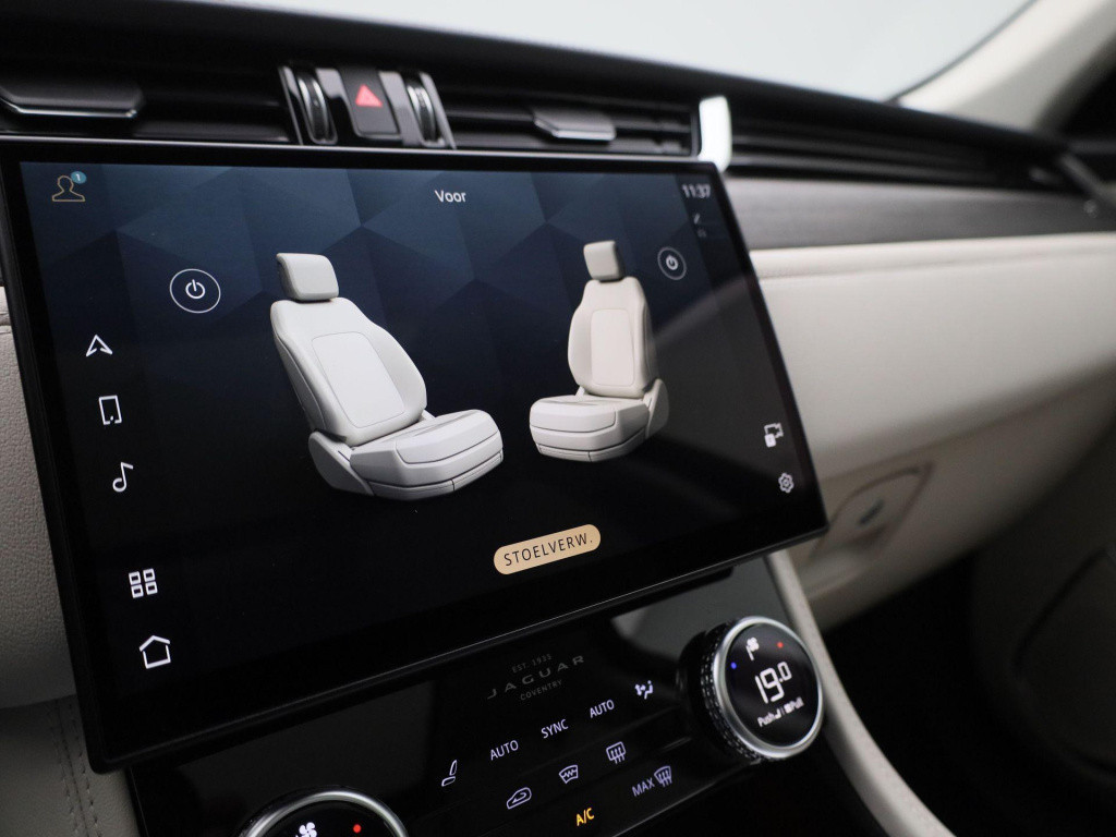 Jaguar F-pace 2.0 p400e phev r-dynamic s | automaat | navigatie | apple car