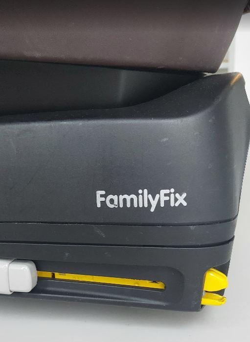 Maxi-cosi autostoel met familie fix