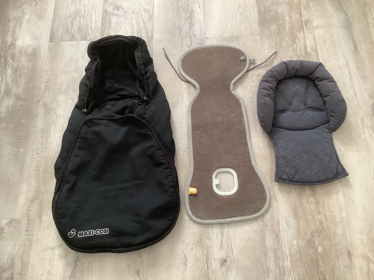 Maxi Cosi Voetenzak, AeroMoov Inlegger, Stoel Verkleiner