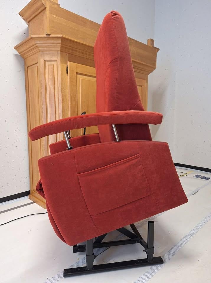 Fitform Zorgfauteuil erfgonomische sta-op-stoel met kantelfunctie etc.