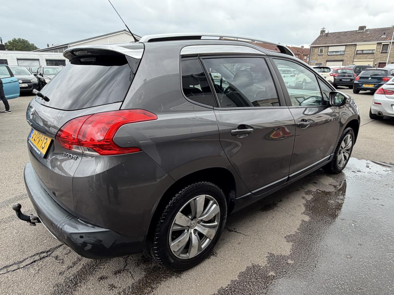 Peugeot 2008 1.2 Puratech Style NAP AIRCO ! ! !