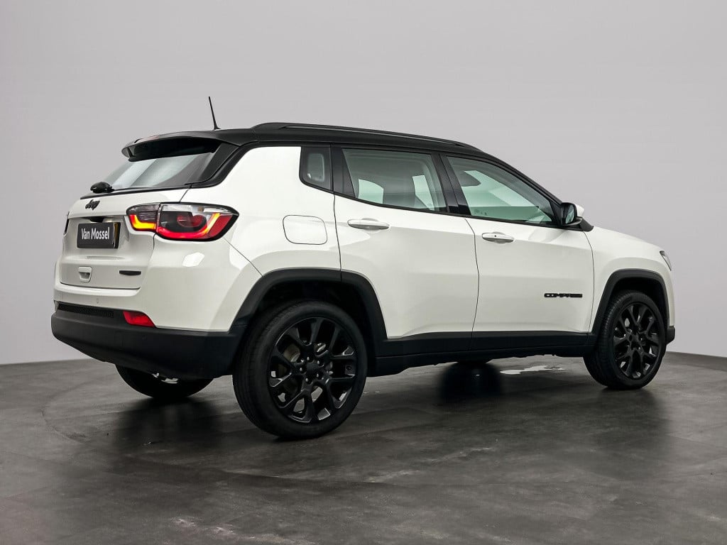 Jeep Compass 1.3t night eagle liberty edition | apple carplay/ android auto
