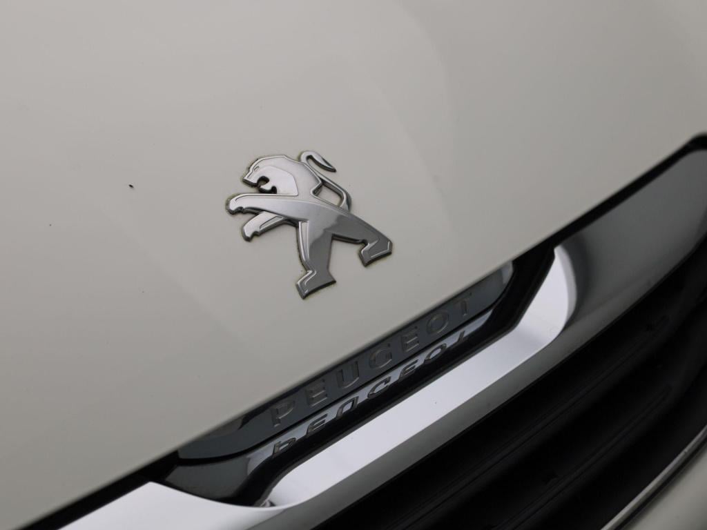 Peugeot 108 1.0 e-vti active | 5-deurs | lage km stand | airco | bluetooth 