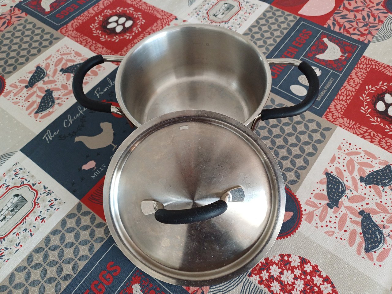 IDEAAL voor een KLEINER HUISHOUDEN: 2 kookpannen + wok