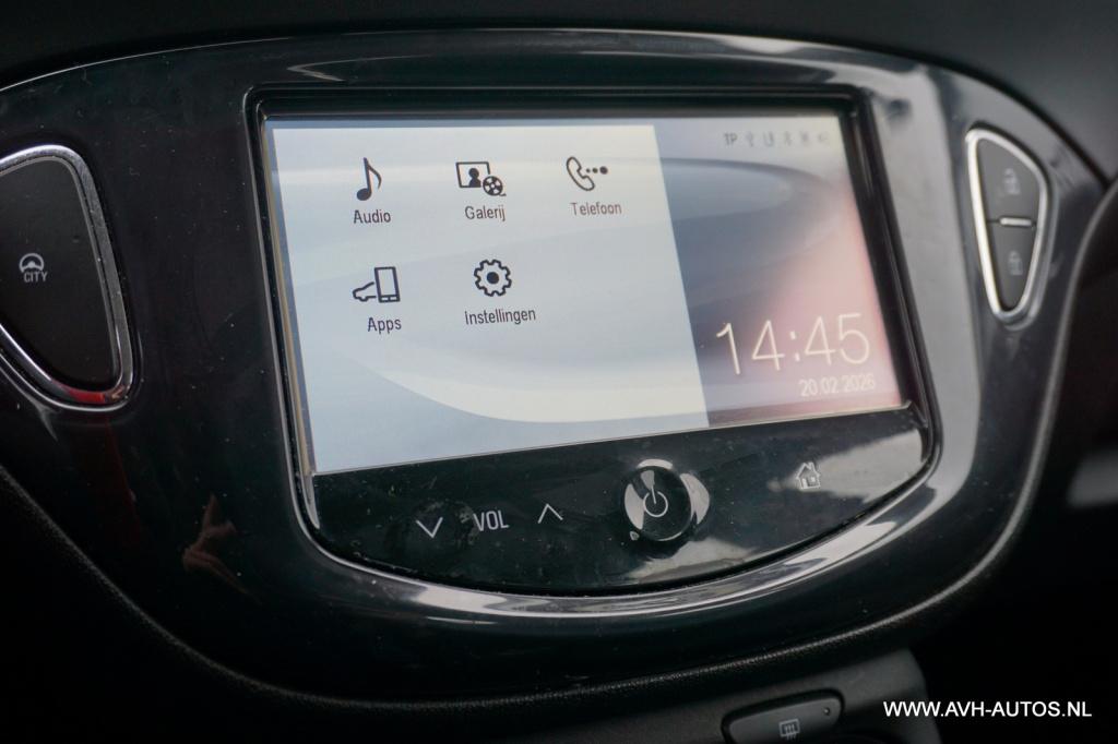 Opel Corsa 1.4 color edition