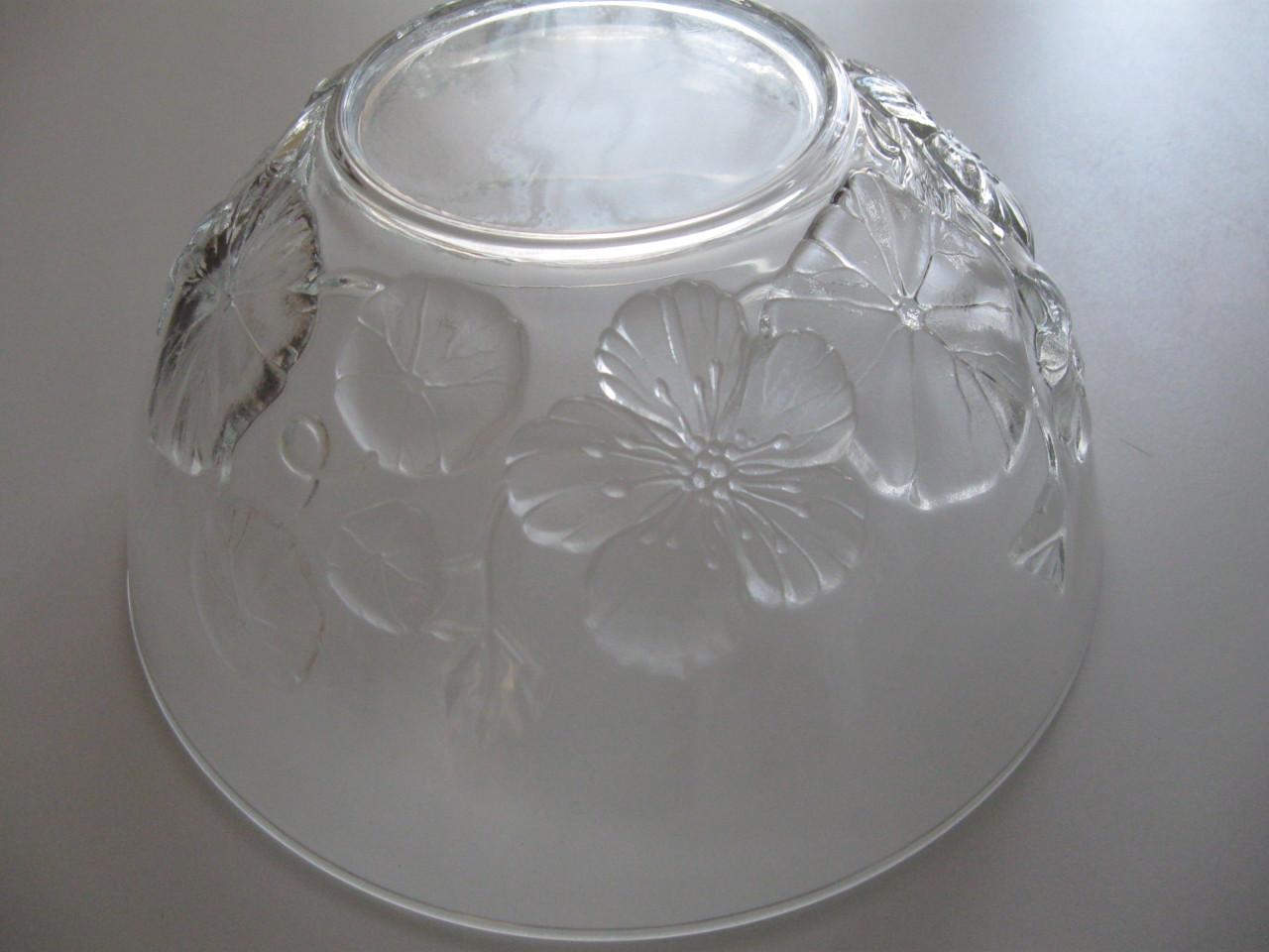 Bewerkte glazenschaal