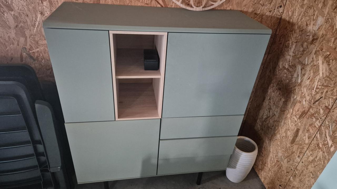 2 dressoir kasten