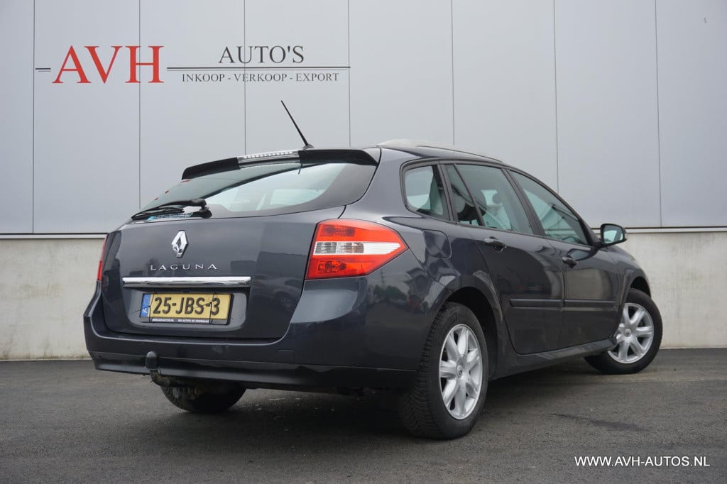Renault Laguna estate 2.0 16v sélection business
