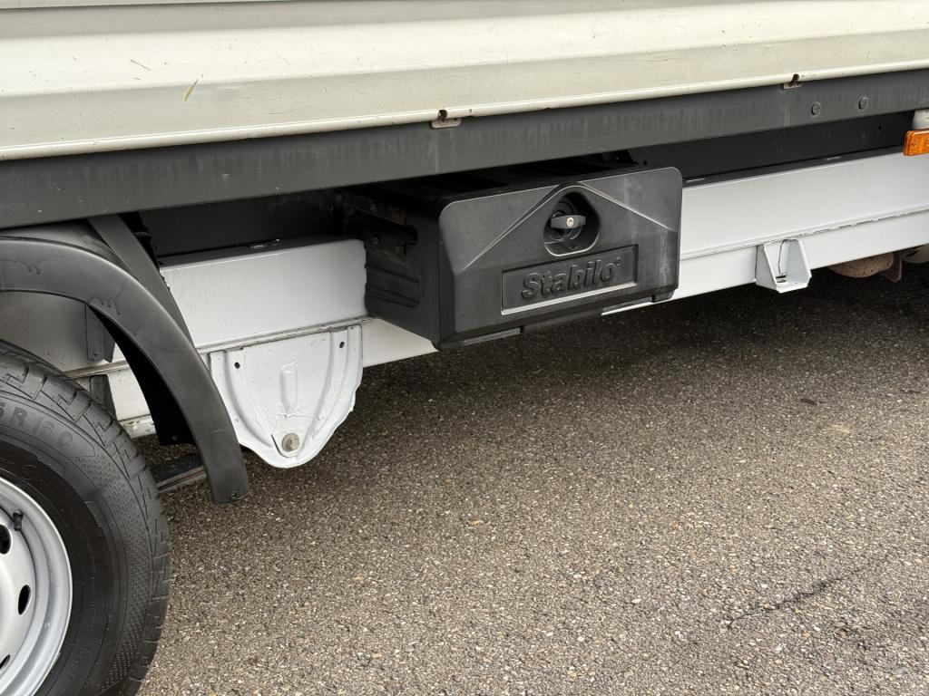 Peugeot Boxer 335 2.2 bluehdi 165 l4 pick-up | open laadbak | trekhaak 3.5t
