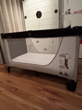 Campingbed met matras