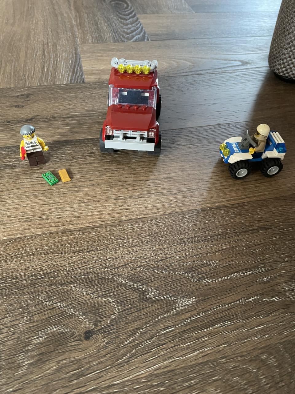 City lego: Politieachtervolging 4437
