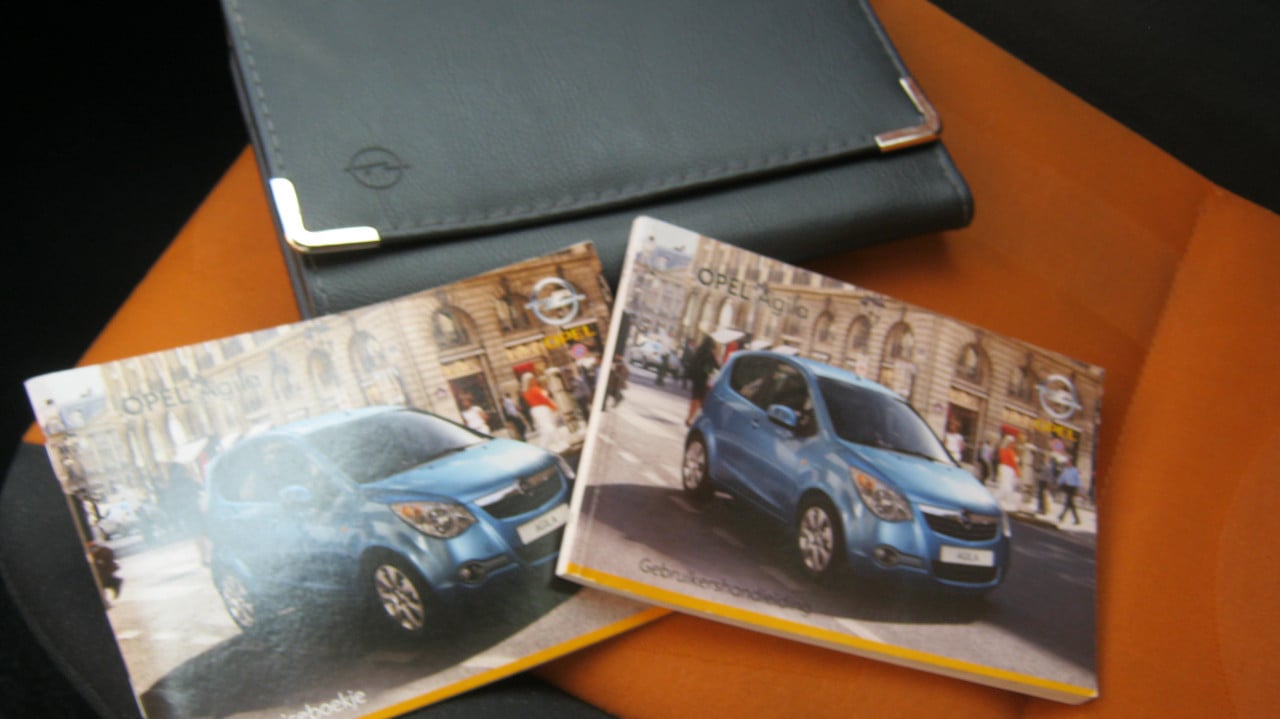 TE KOOP AGILA 1.2 16V UIT 2009 VOOR 1950 EURO