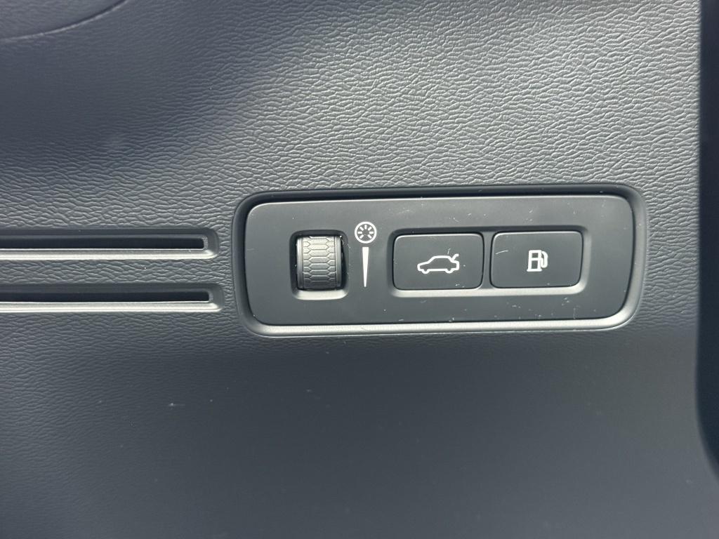 Volvo XC40 t5 262pk recharge r-design full options! trekhaak