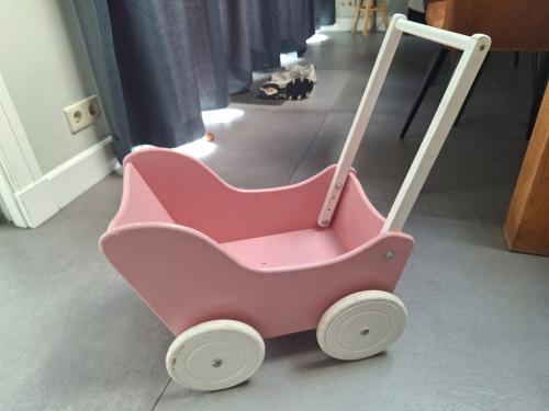 Poppenwagen
