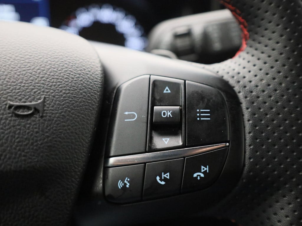 Ford Focus wagon 1.0 ecoboost hybrid st-line aut. | winterpack | climate co